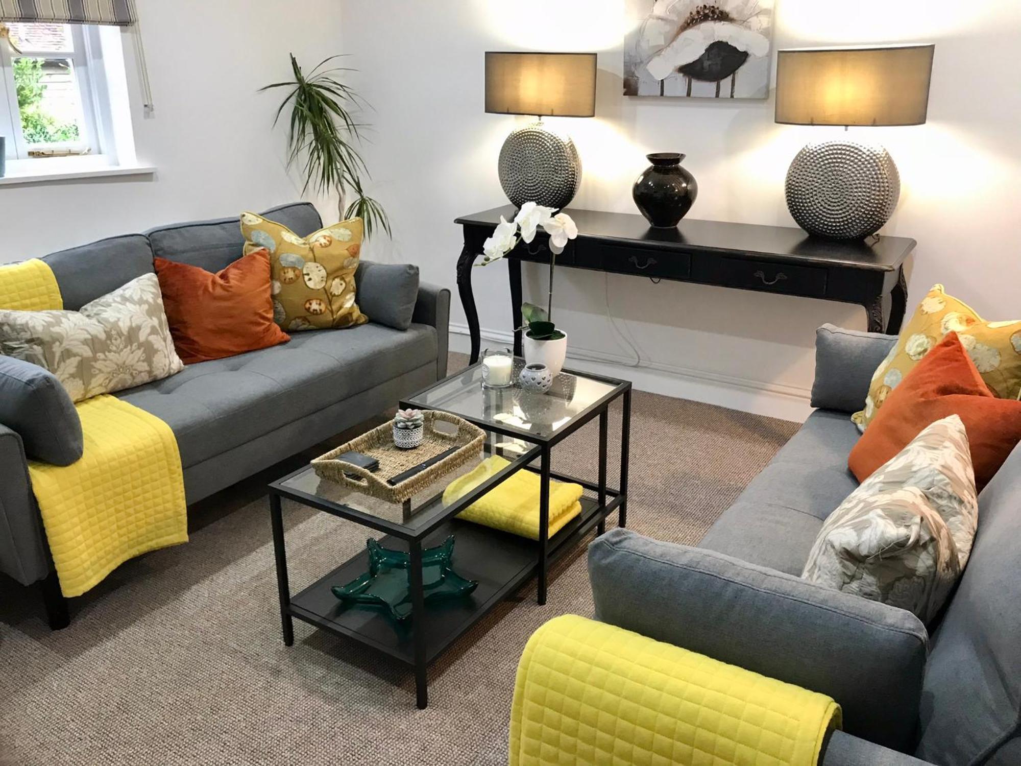 Bell Cottage By Ludlow Castle With Onsite Parking 외부 사진